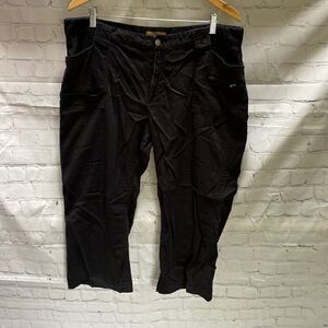 ☀️ Destiny Gold Black Capri Pants Woman’s Size: 16